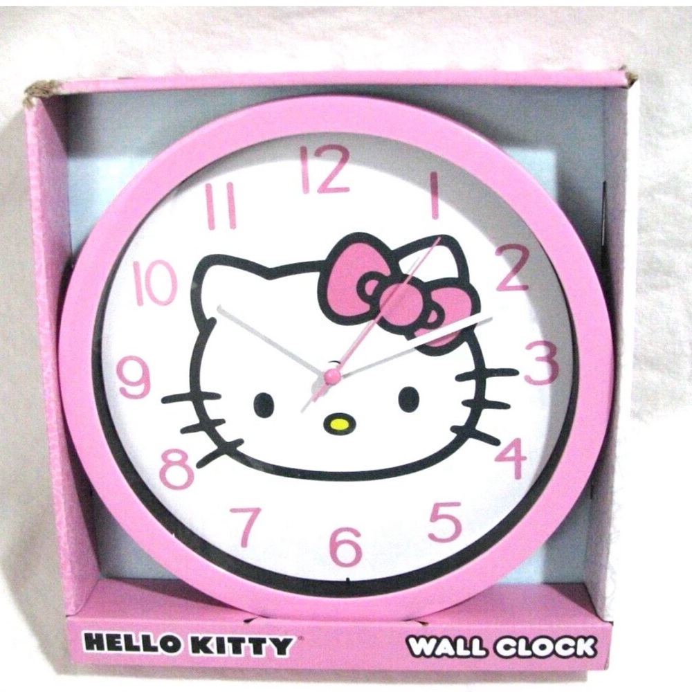 Sanrio Hello Kitty  10" Wall Clock Pink